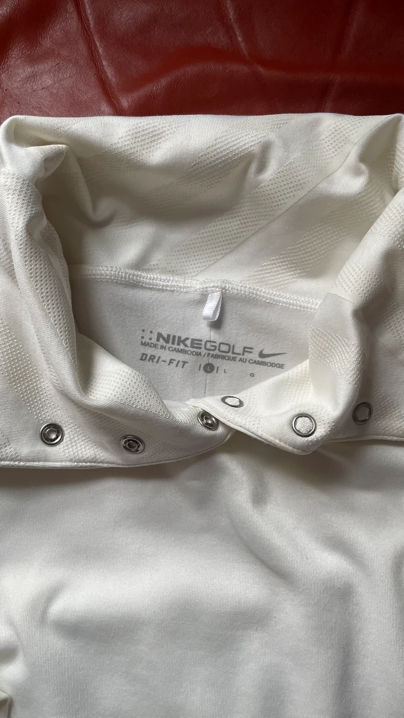 Lot of 19 Ladies Golf Shirts - photo 3