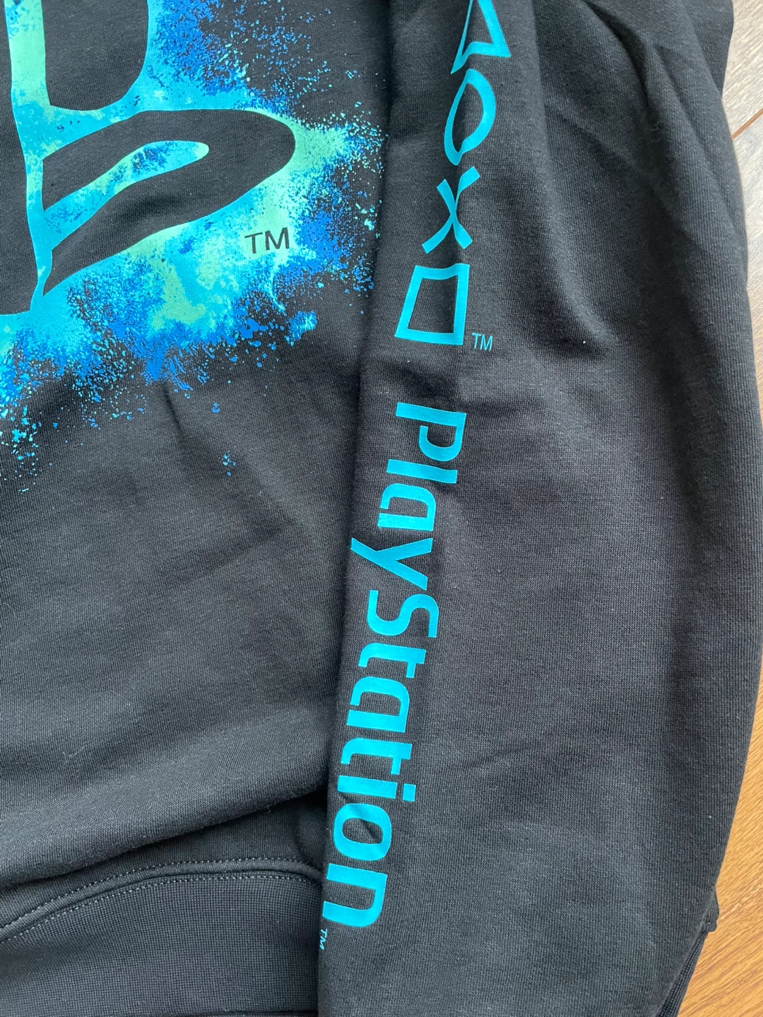 Barely worn H&M PlayStation Hoodie size 12-14yrs - photo 2