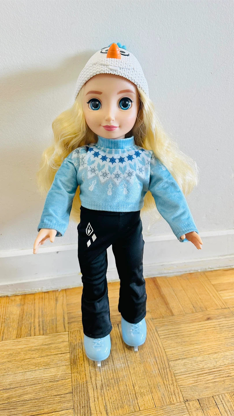 Elsa with skates, Disney ILY 4ever 18 inch doll