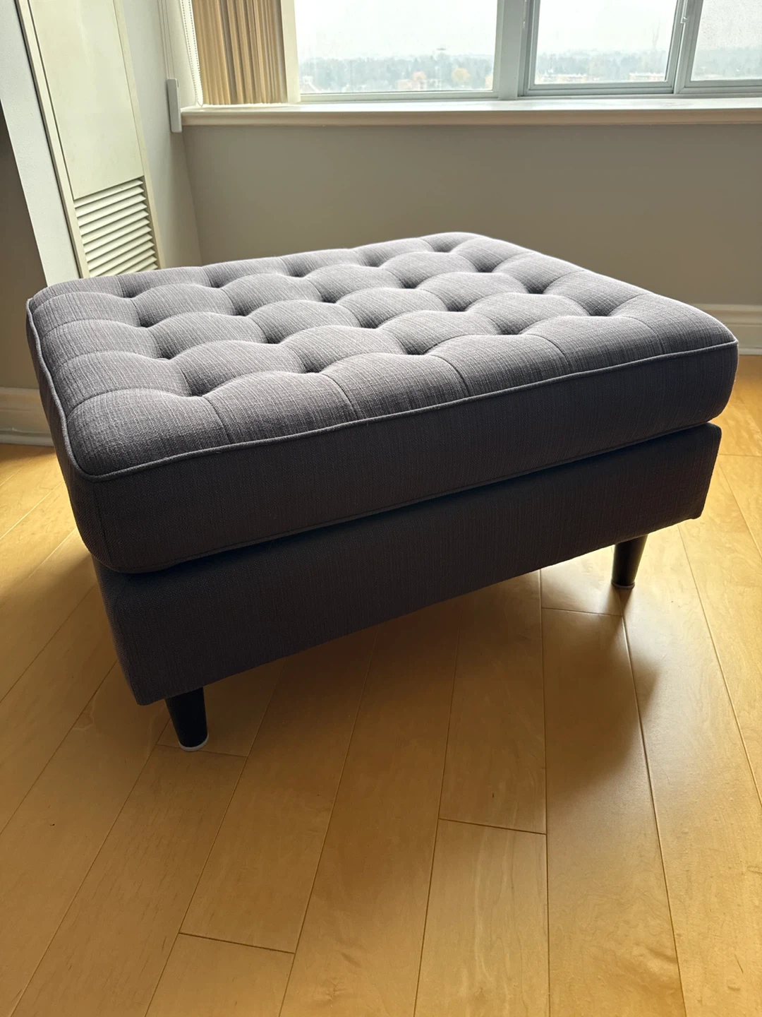 EQ3 Sofa and Ottoman Set - photo 4