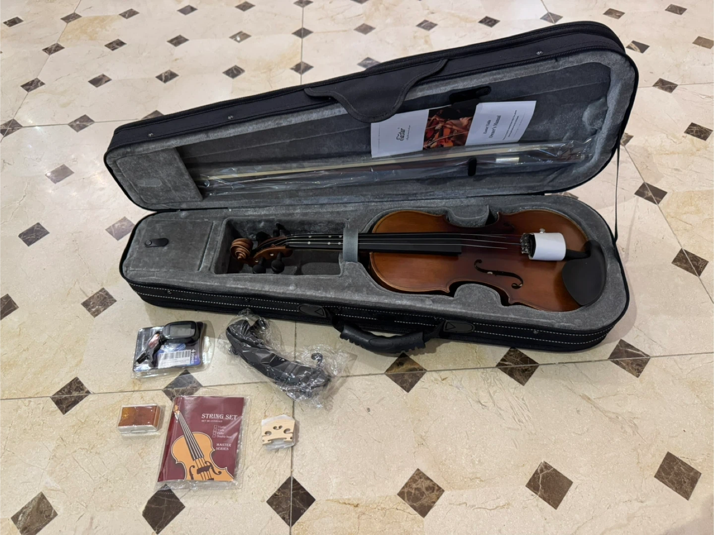 Eastar 1/2 Violin in Case with Accessories - photo 5