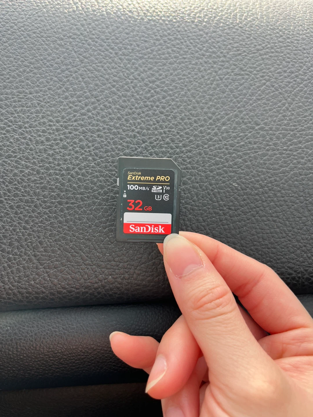 SanDisk Extreme PRO Memory Card - 64GB & 32GB - photo 3