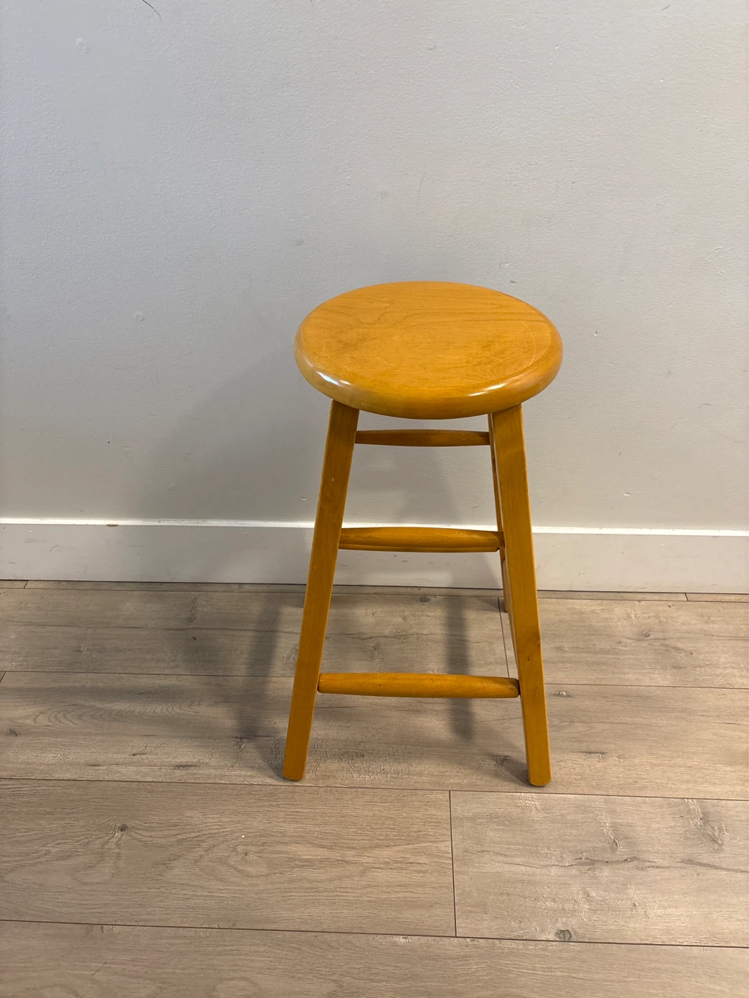 Wooden Bar Stool - photo 3