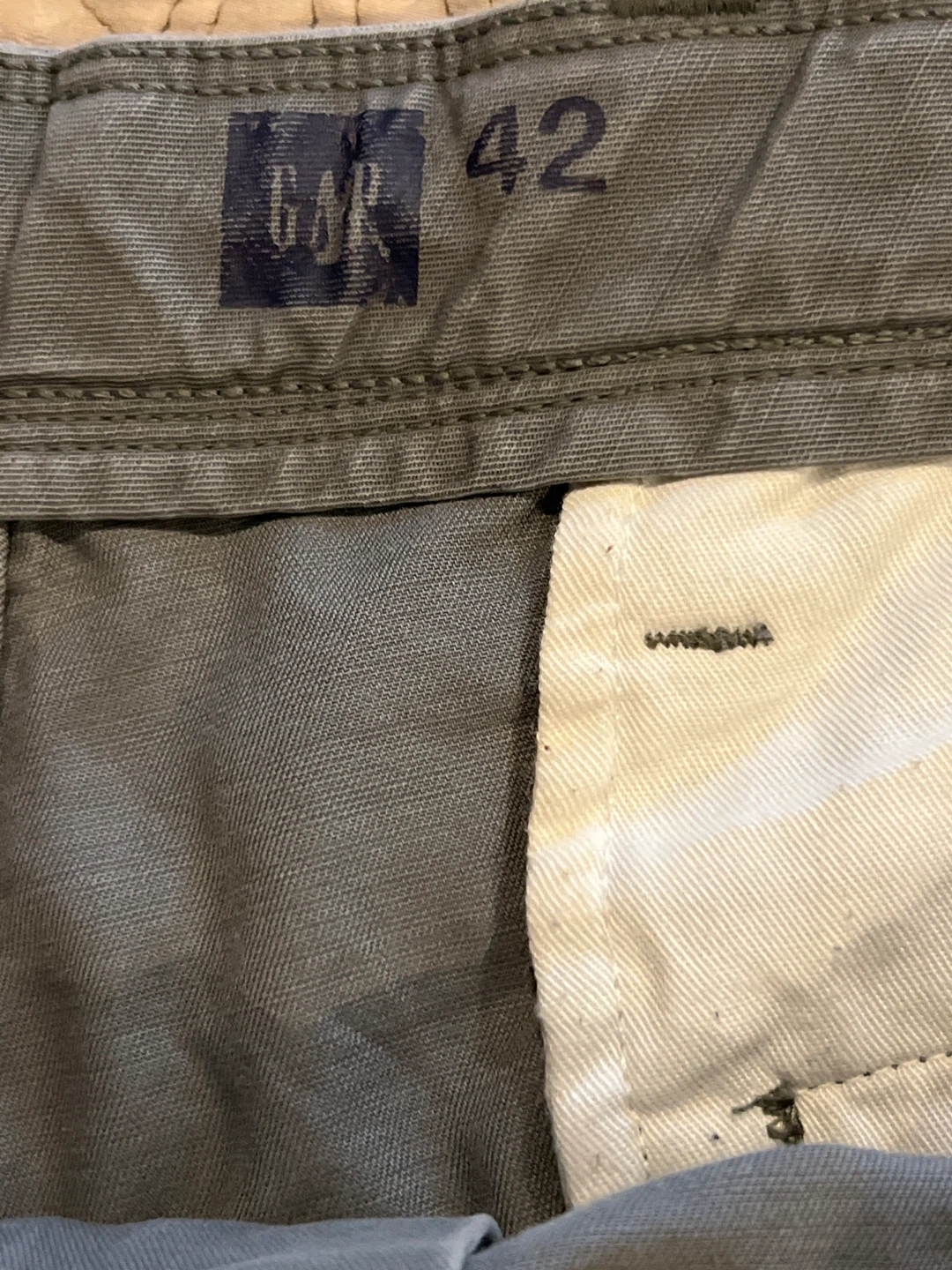 GAP Men's Gray Chino Shorts Size 42 - photo 3