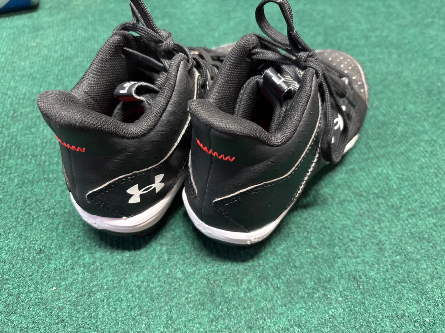 Under Armour Baseball Cleats Youth Size 1.5Y - photo 2