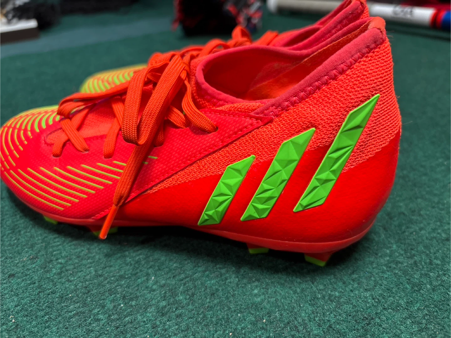Adidas Predator Soccer Cleats - Red/Green - Size 4 US - photo 5