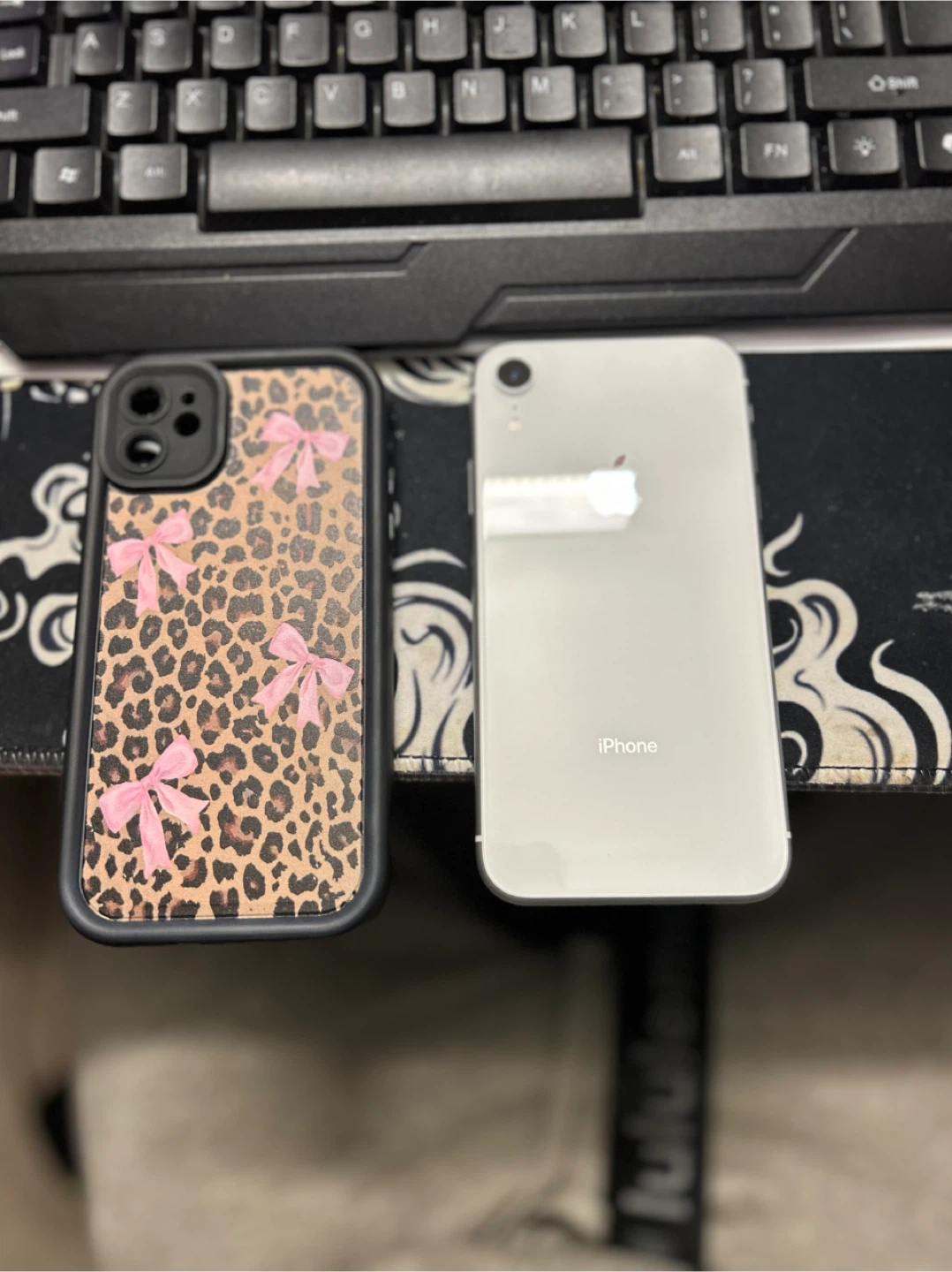 iPhone XR Unlocked- White