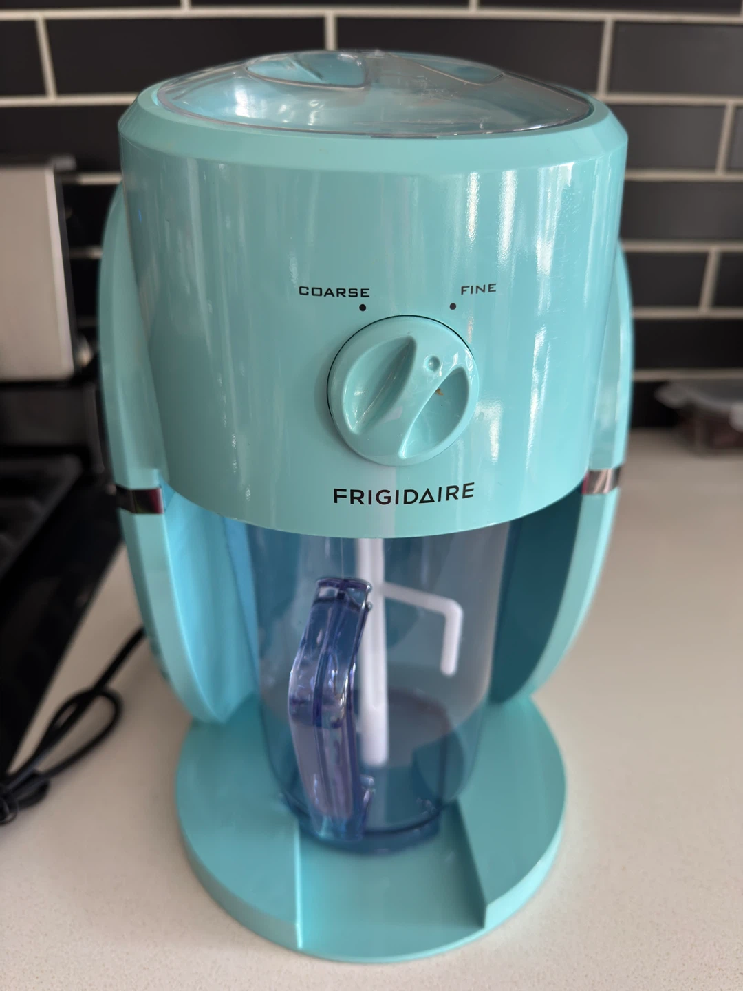 Frigidaire Ice Crusher Maker