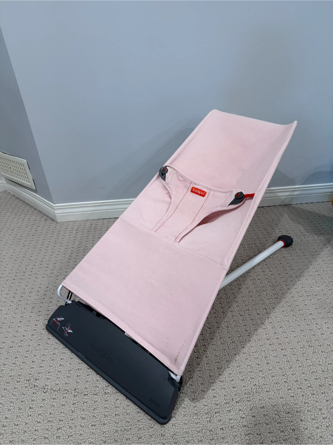BabyBjörn Baby Bouncer Bliss - Light Pink