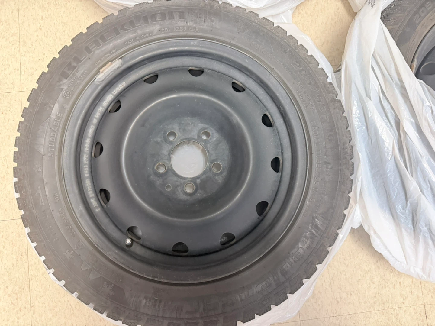 Set of 4 Winter Tires on Rims Honda Civic (2012-15) - photo 3
