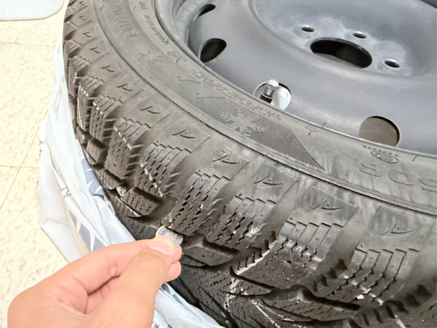 Set of 4 Winter Tires on Rims Honda Civic (2012-15) - photo 2