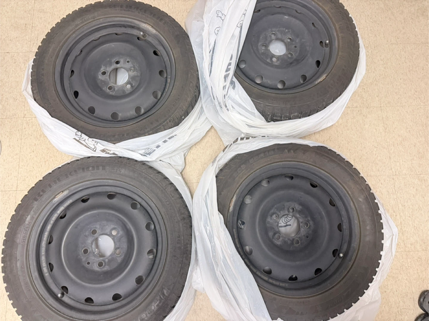 Set of 4 Winter Tires on Rims Honda Civic (2012-15)