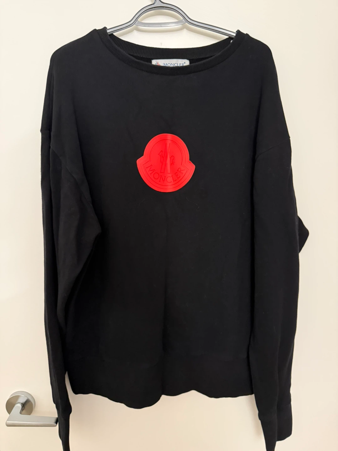 Black graphic sweatshirt - photo 2