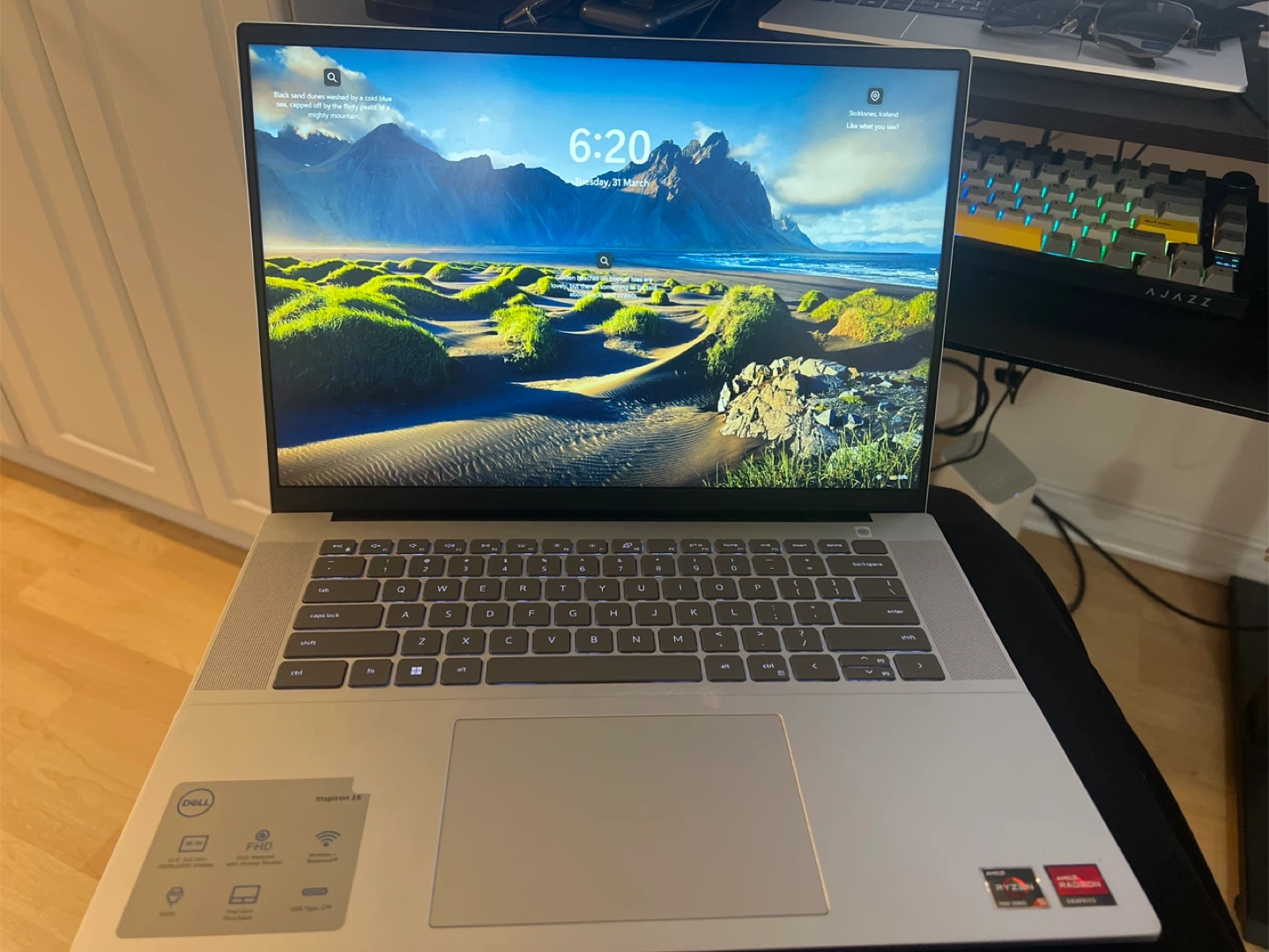 Dell Inspiron 16 Laptop AMD Ryzen 5 7530U processor