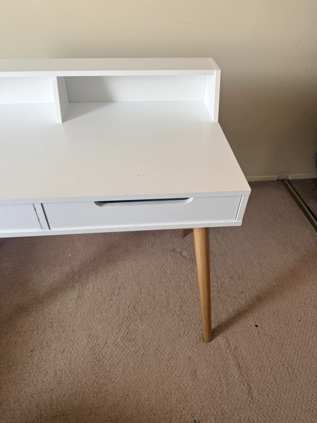 White Writing Desk with Hutch and Drawers