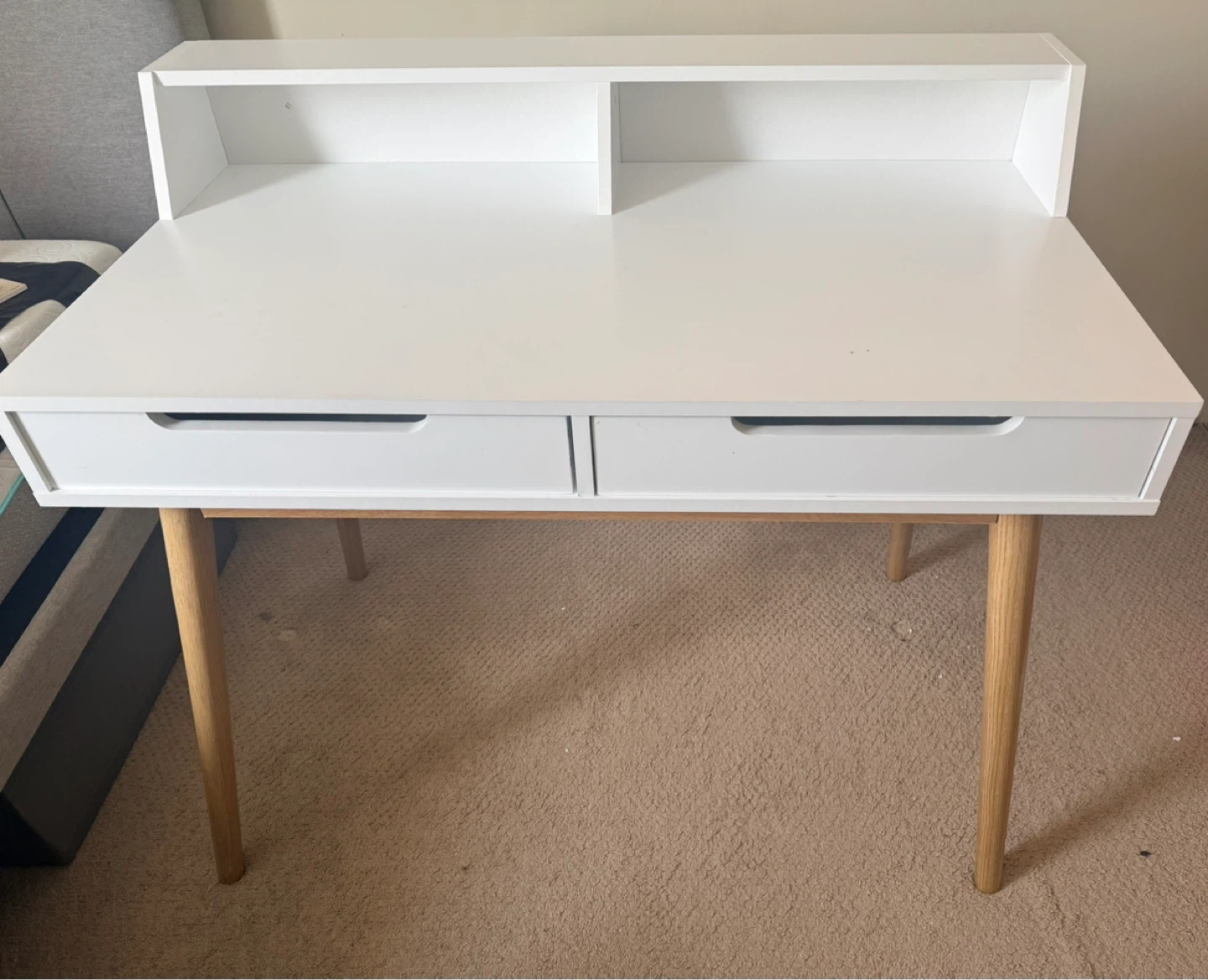 White Writing Desk with Hutch and Drawers - photo 3