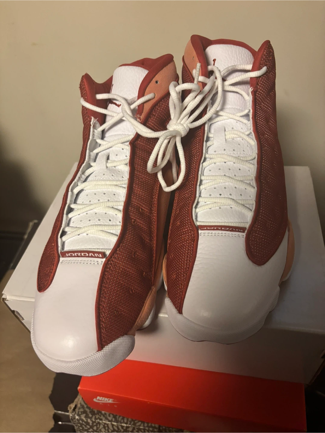 Jordan 13 Retro (PE) Dune Red - photo 4
