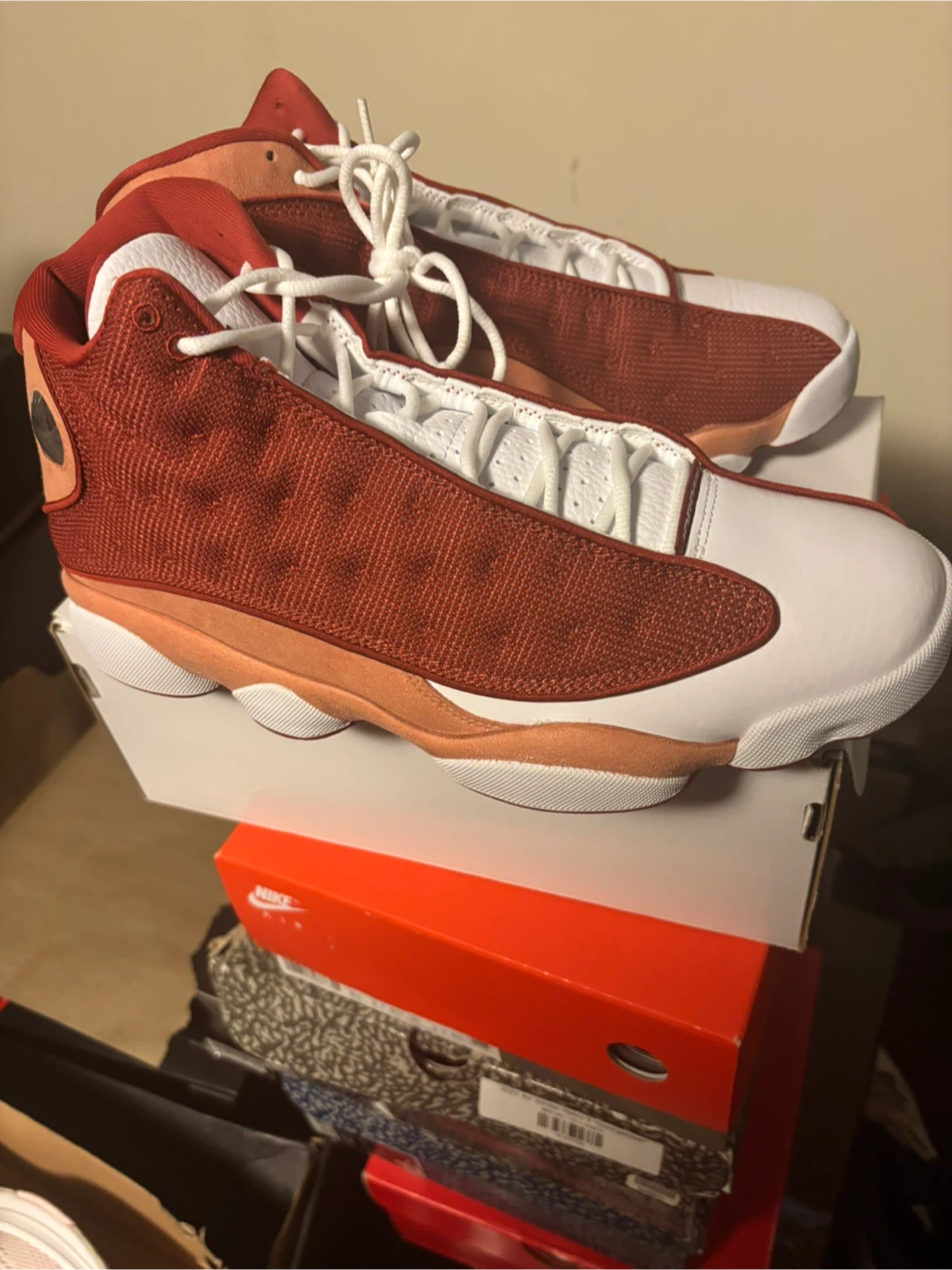 Jordan 13 Retro (PE) Dune Red - photo 2