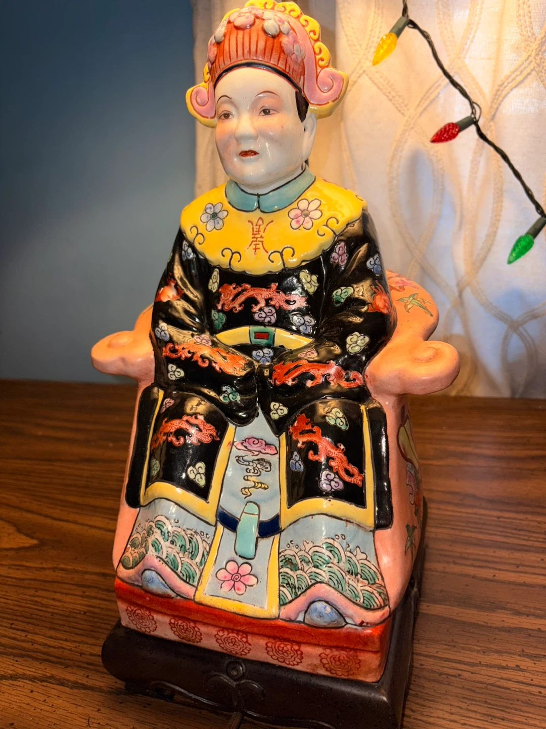 Vintage Ceramic Oriental Figure Table Lamp - photo 4