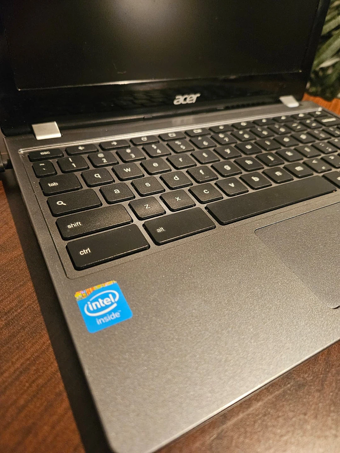 🔥 Acer 11” Laptop with Charger | Lightweight - photo 4