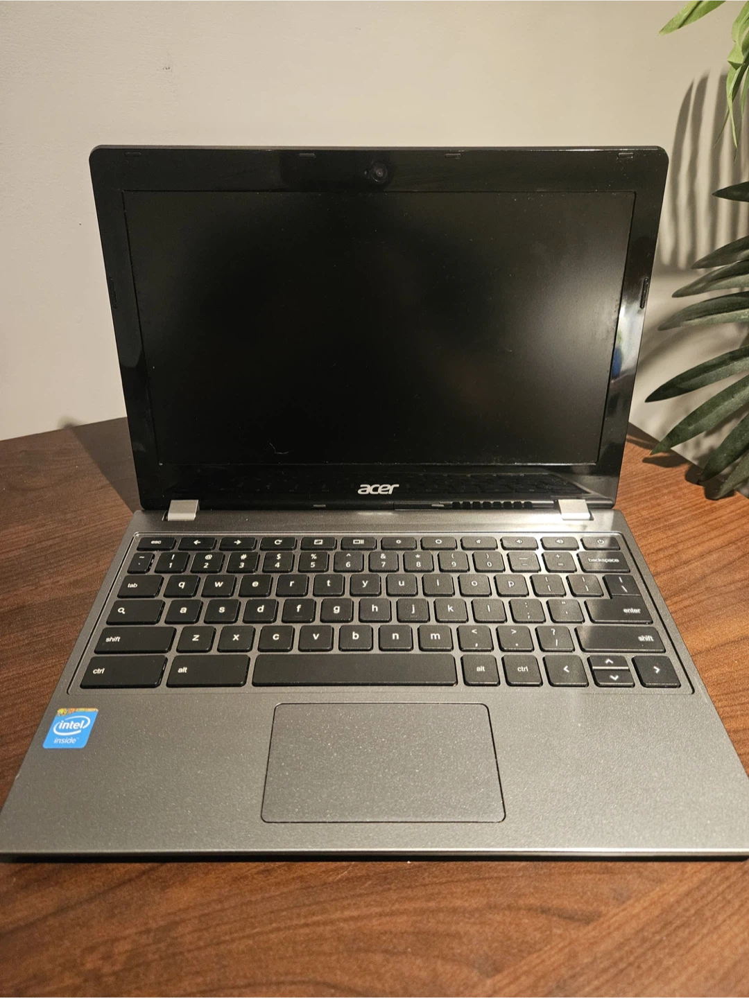🔥 Acer 11” Laptop with Charger | Lightweight - photo 2