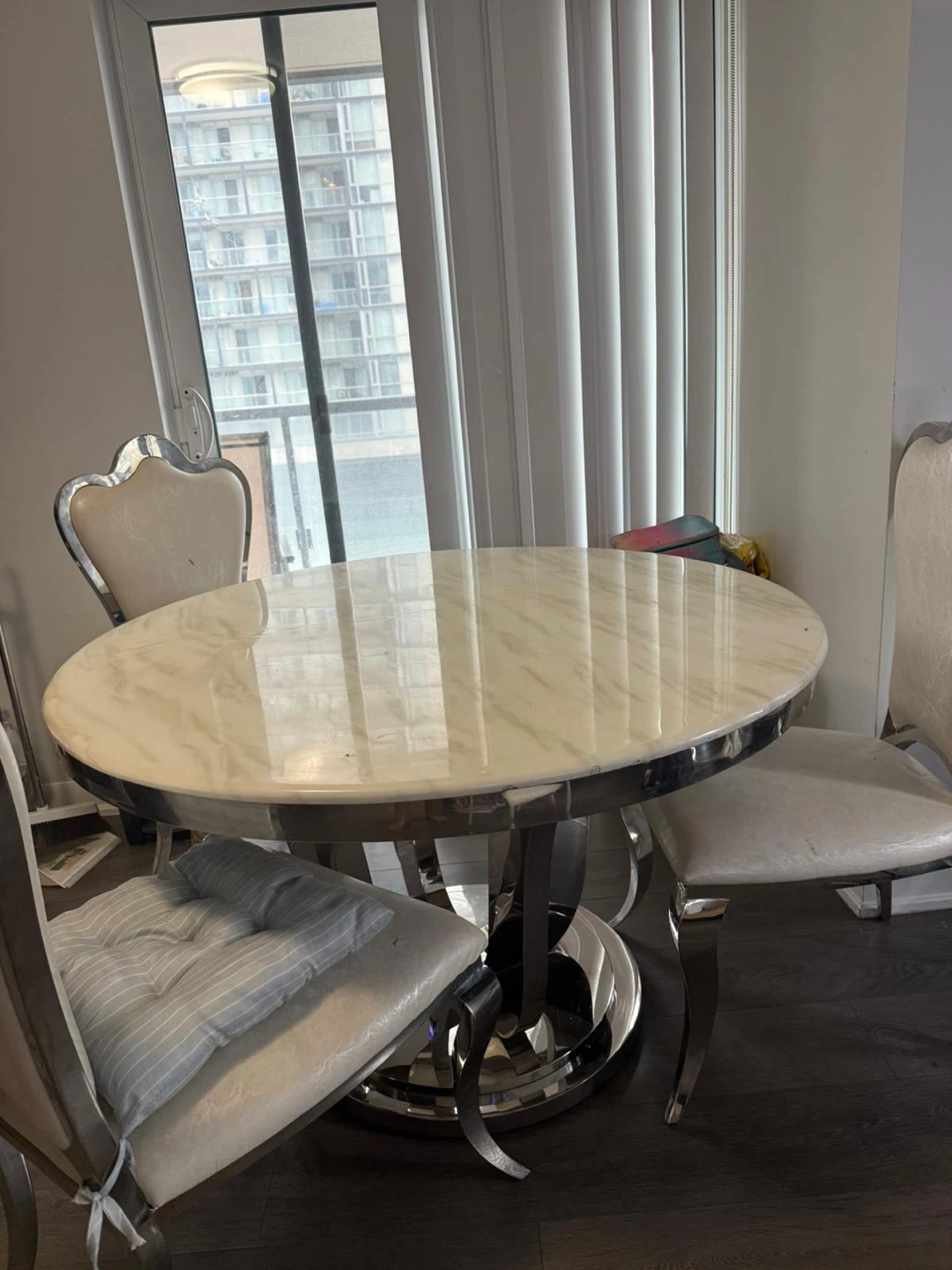 Round Marble Dining Table with 3 Chairs