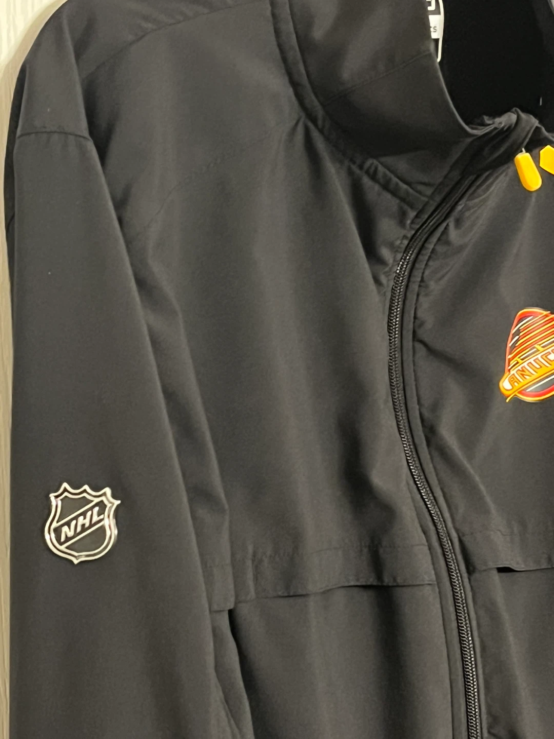 Vancouver Canucks Fanatics Authentic Pro Jacket - photo 5
