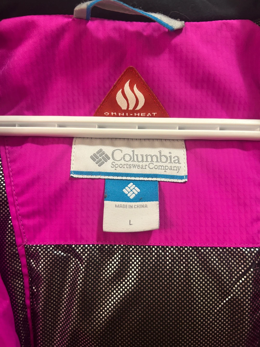 Columbia Winter Jacket – Great Condition ❄️ - photo 4