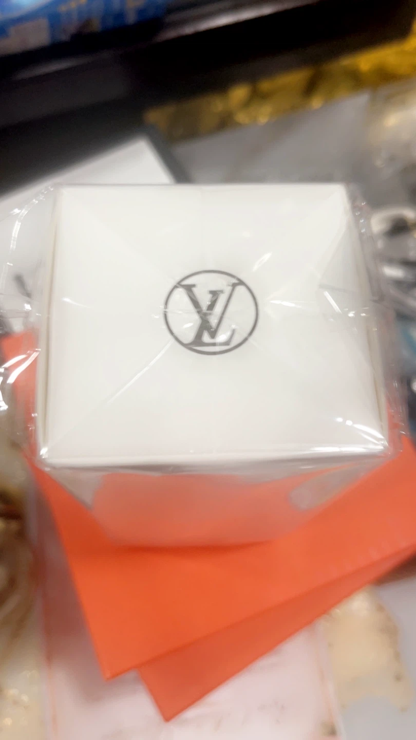 Louis Vuitton Imagination Eau de Parfum for Men and women - photo 4