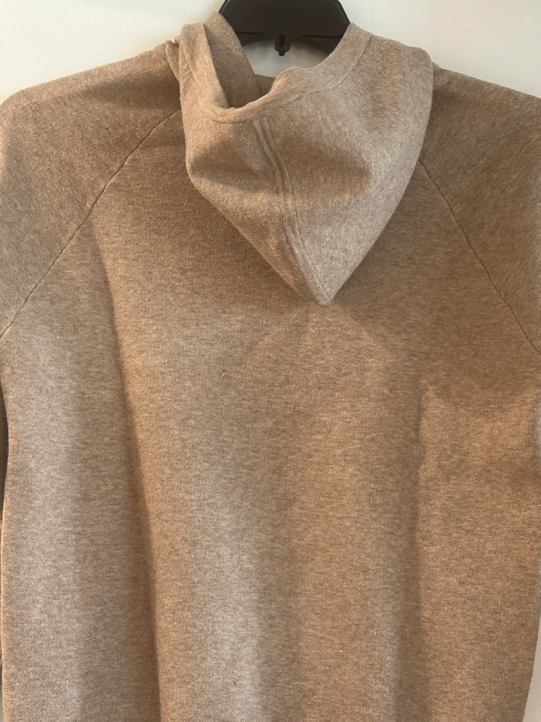 Hoodie by Yuka 🇫🇷 - photo 3
