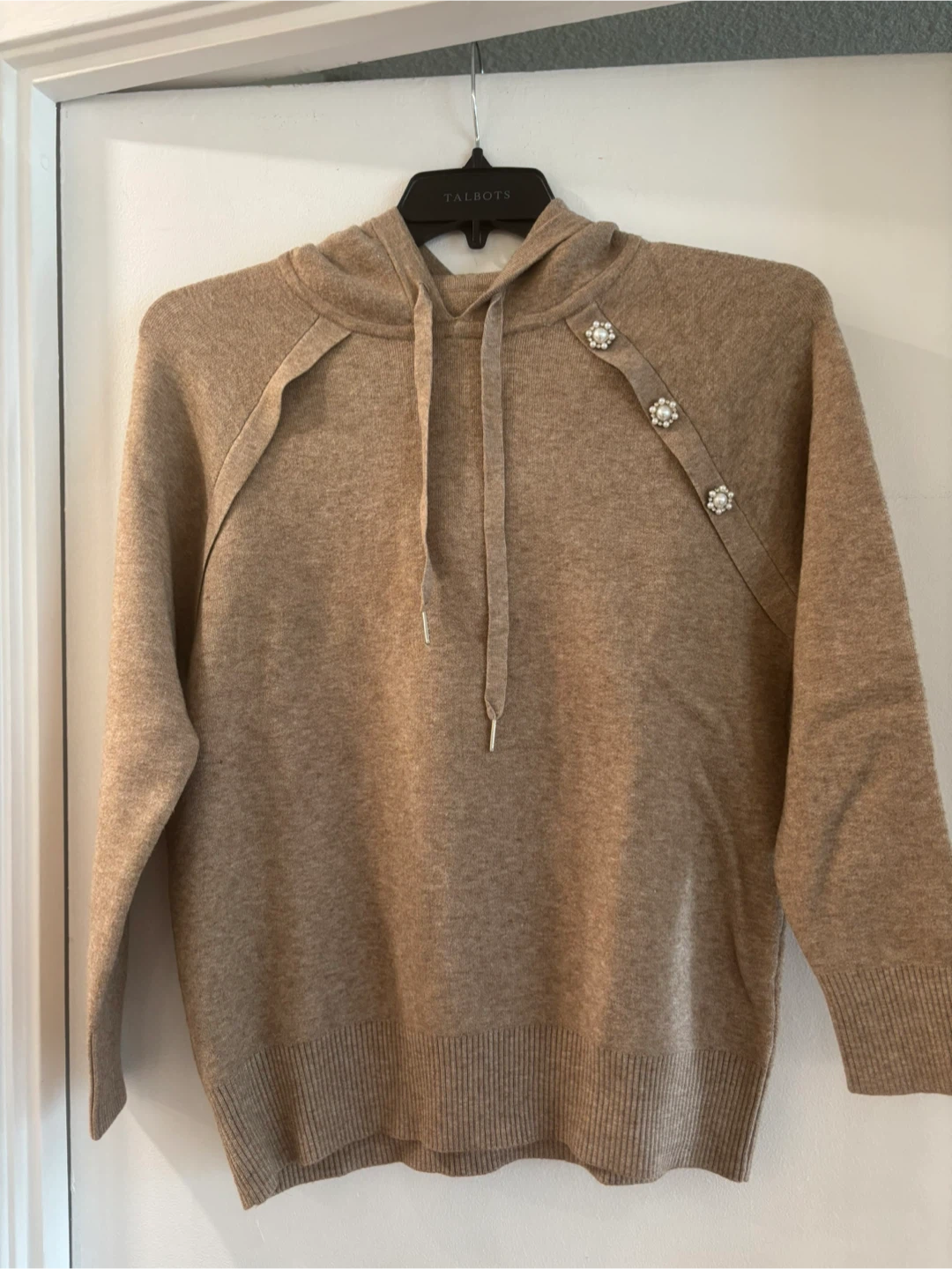 Hoodie by Yuka 🇫🇷 - photo 5