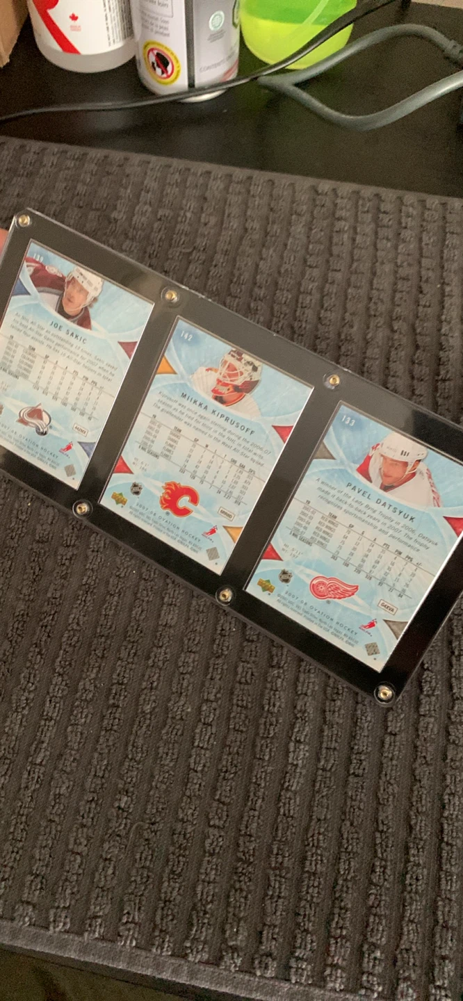 Upper Deck Hockey Card Display Frame - Sakic, Kiprusoff, Datsyuk - photo 2