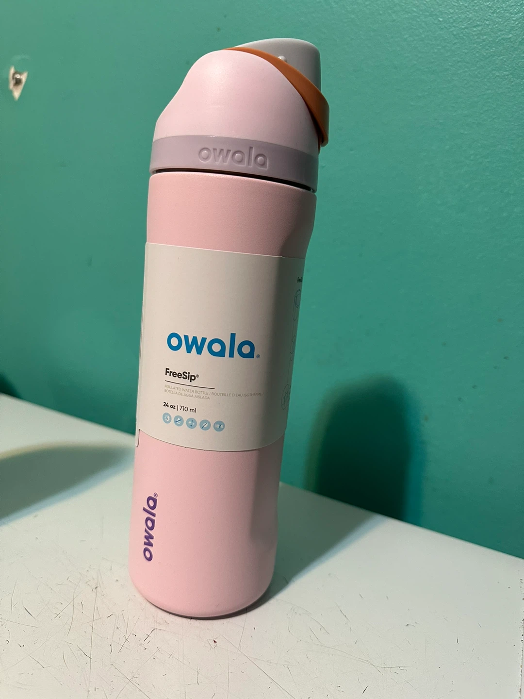 Owala FreeSip Insulated Water Bottle - Pink 24 oz