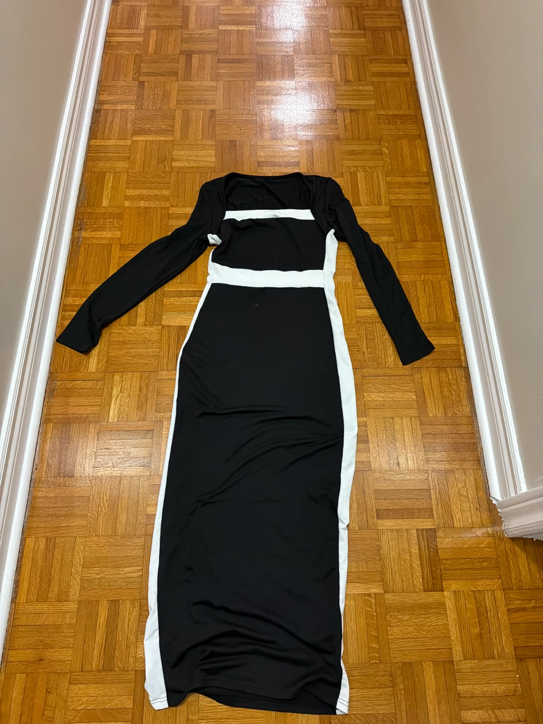 Maxi Dress with Long Sleeves - photo 2