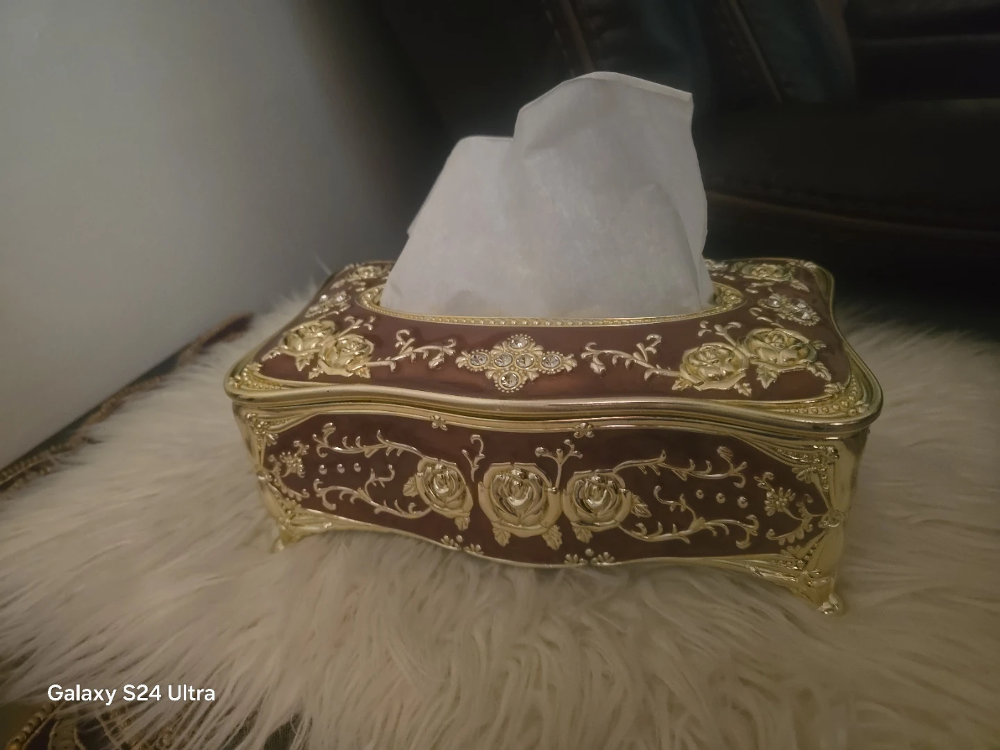 Decorative Tissue Box Holder - Ornate Rose Design