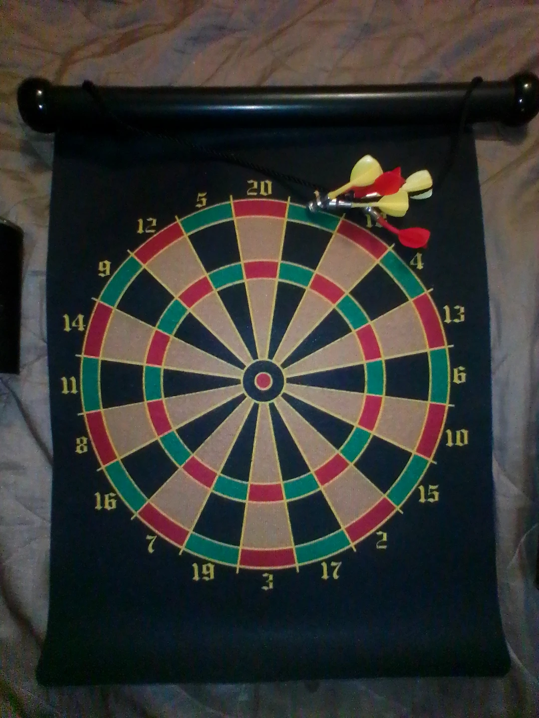 Safety Magnetic Dart Board with 4 Darts - photo 2