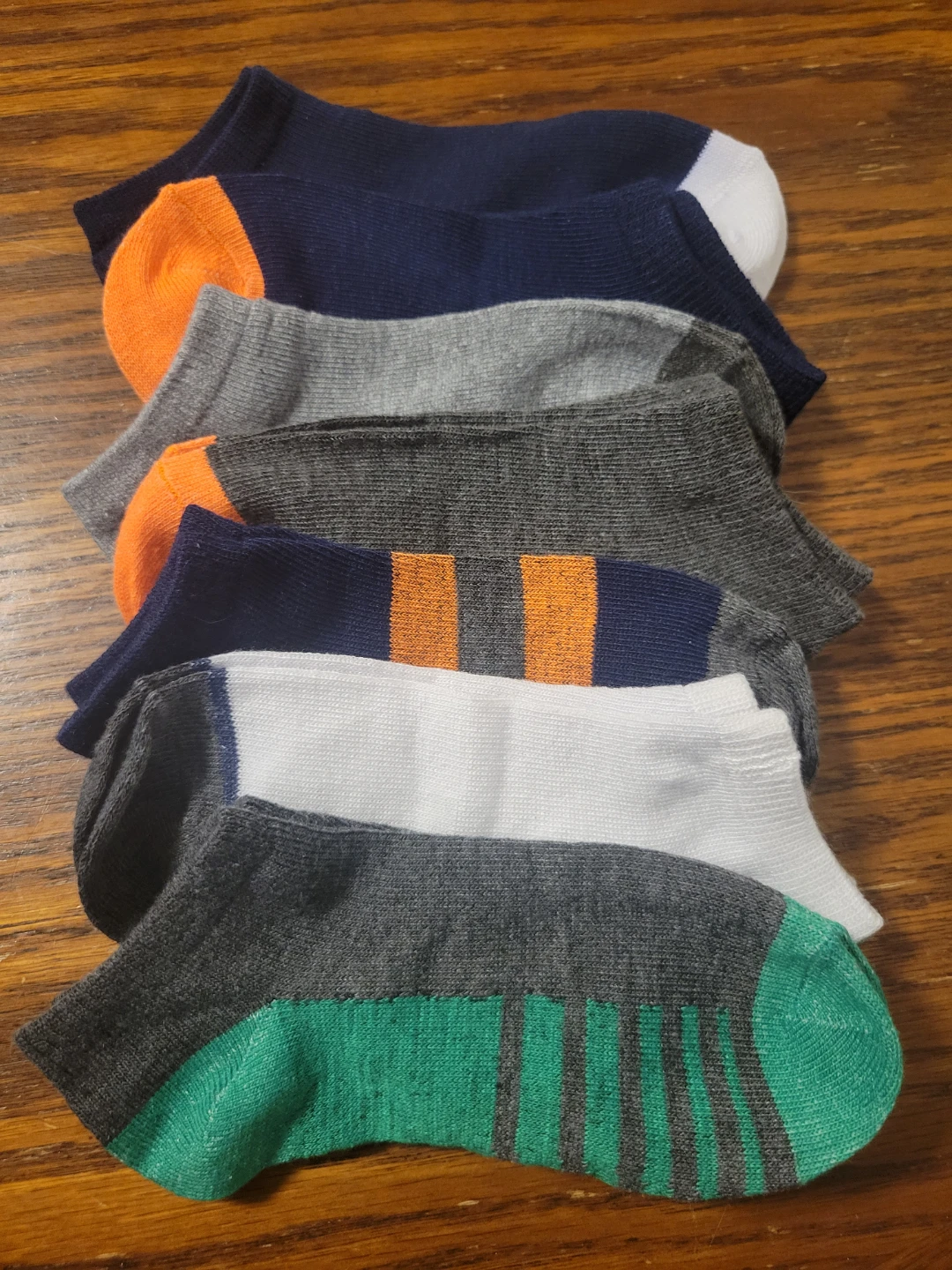 Bundle of 7 pairs of low-cut athletic socks
