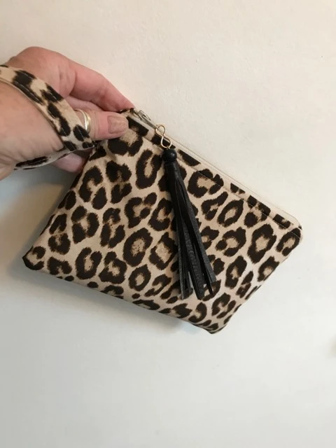 BooBoon Patterned Wristlet Clutch Purse - photo 2