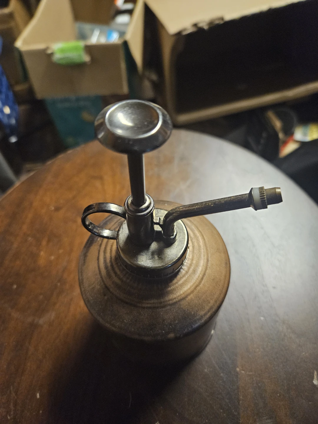 Vintage Metal Oiler Can with Pump - photo 2