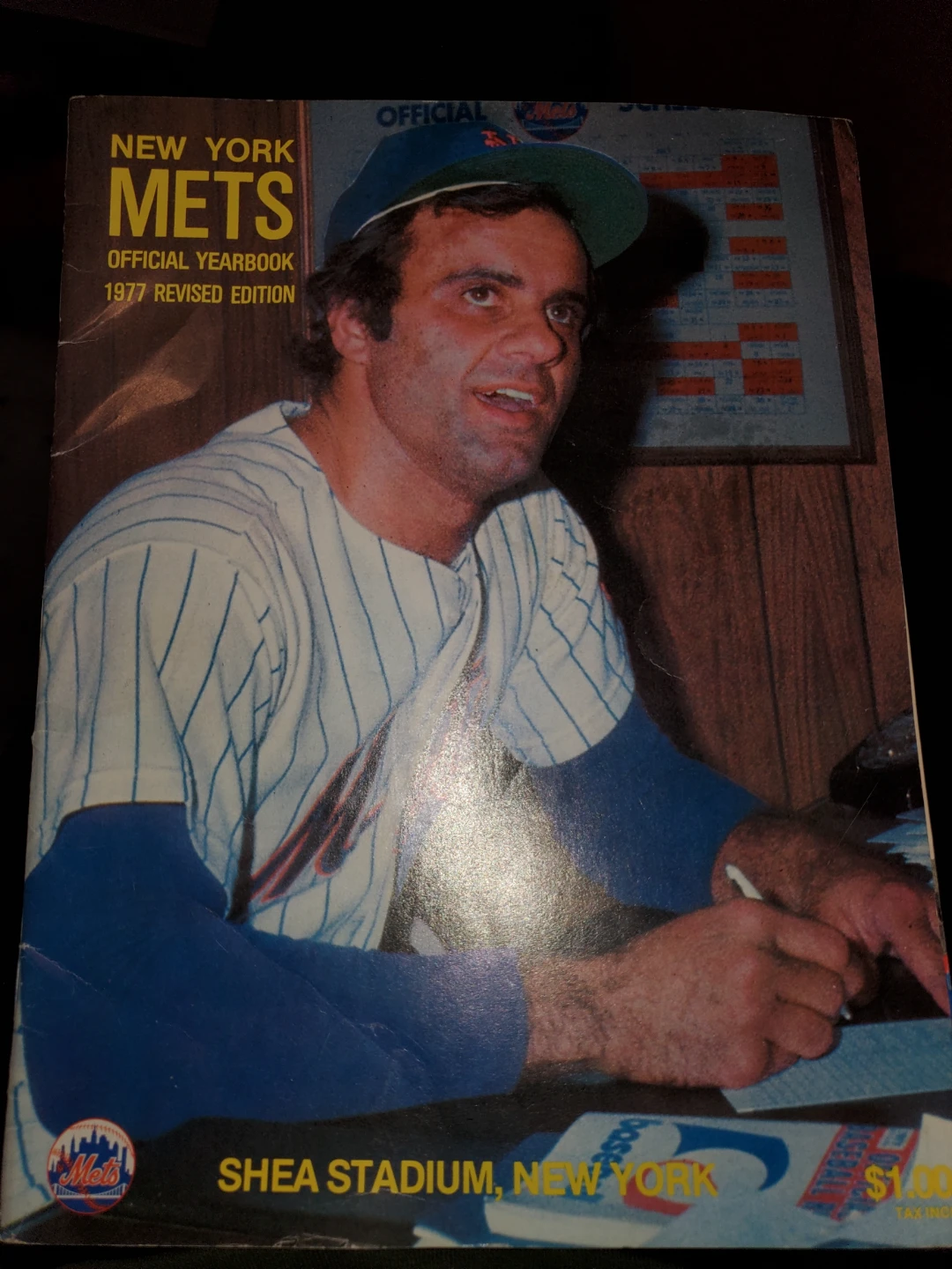 New York Mets Official Yearbook 1977 Revised Edition