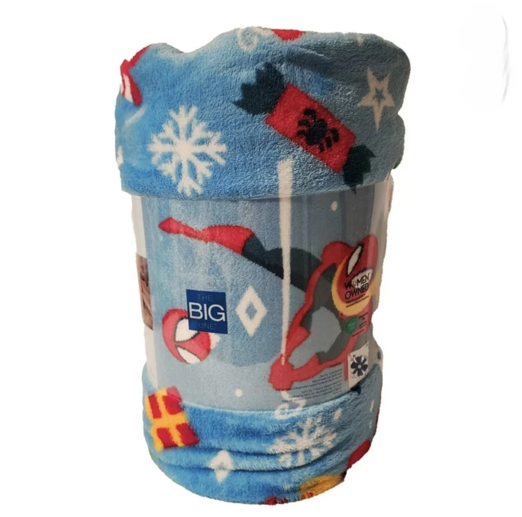 The Big One Spider-Man Holiday Fleece Blanket - photo 4