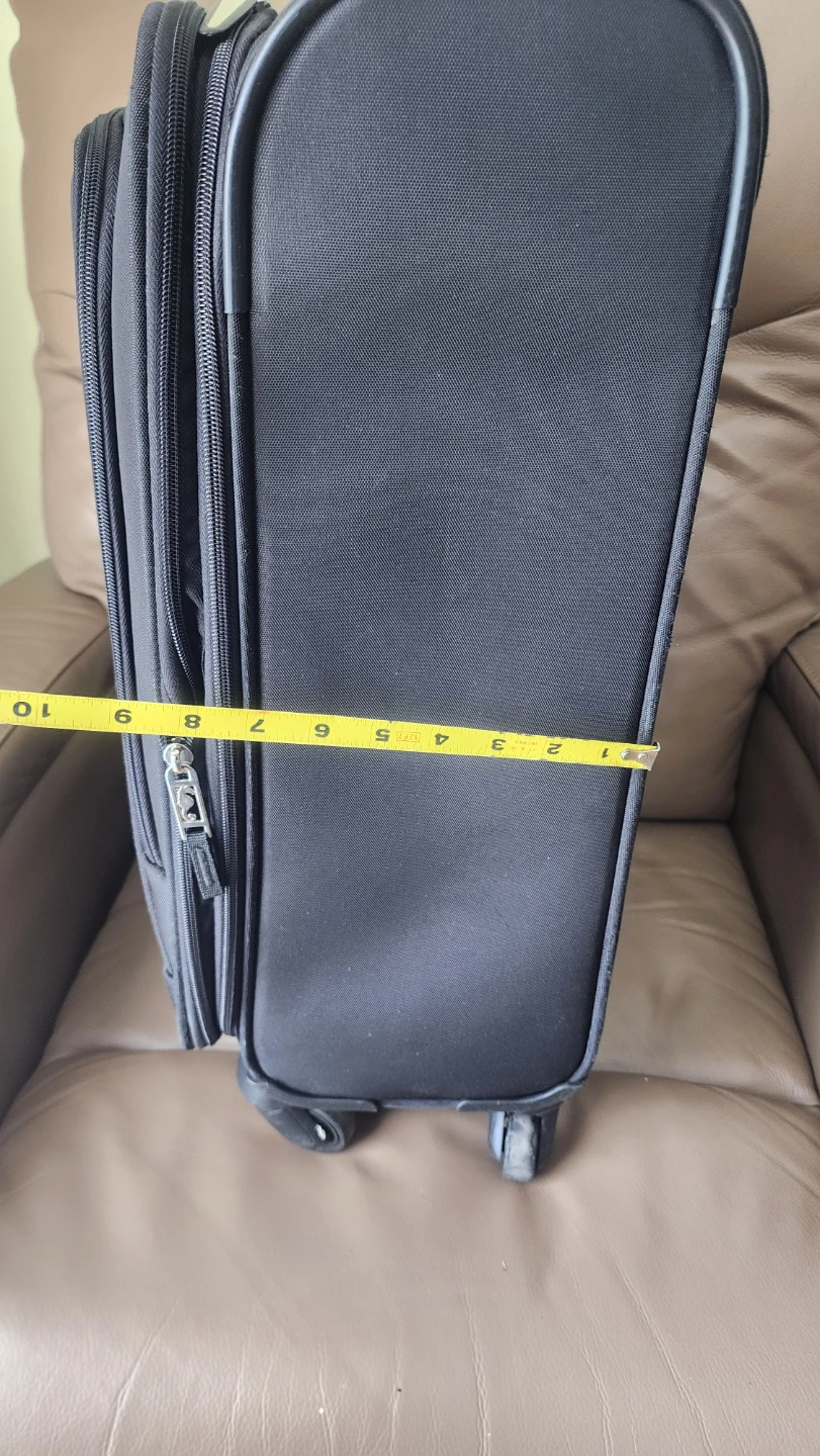 Atlantic 20-inch Rolling Carry-On Suitcase - photo 4