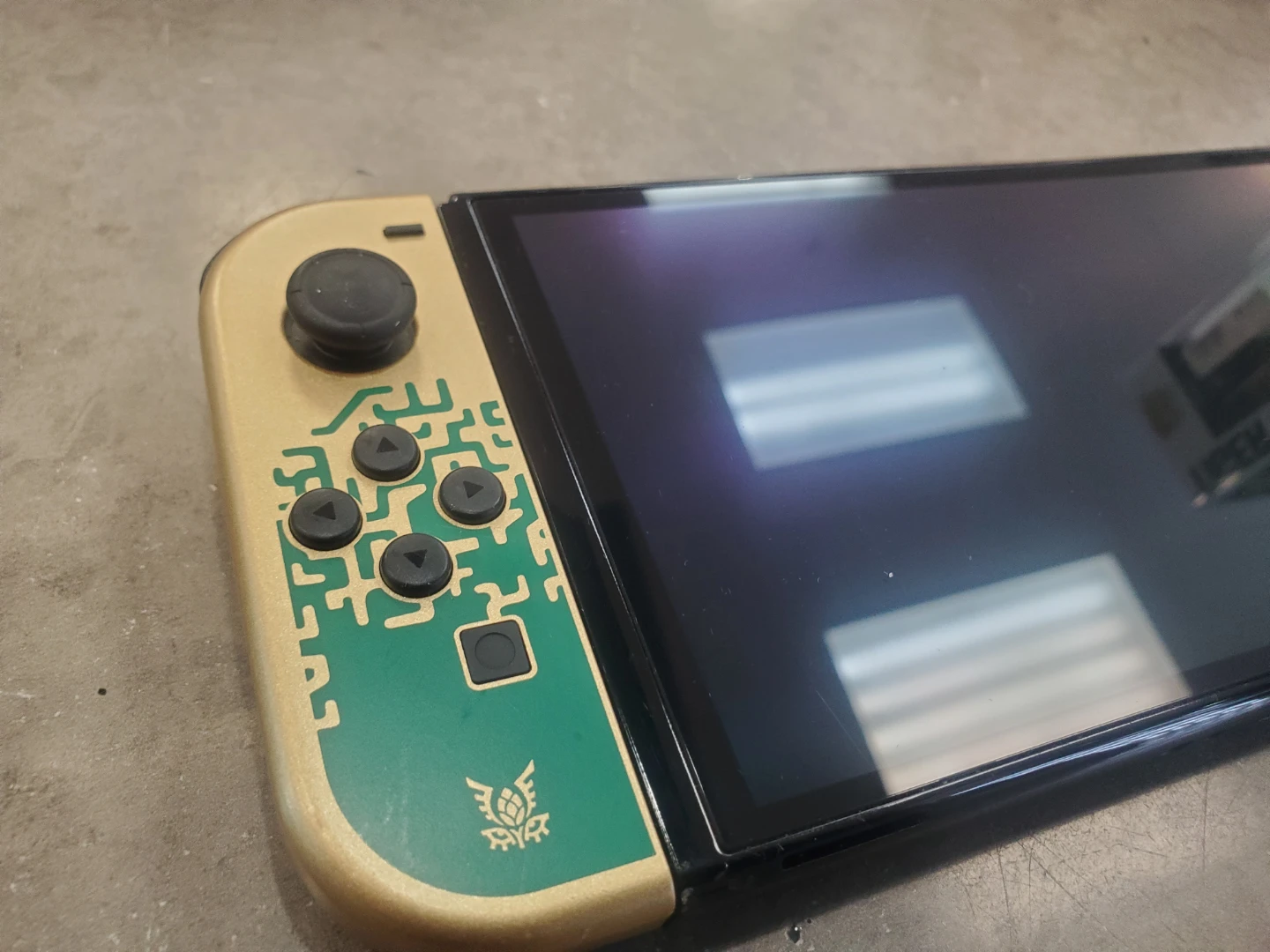 Nintendo Switch OLED Console - The Legend of Zelda - photo 3
