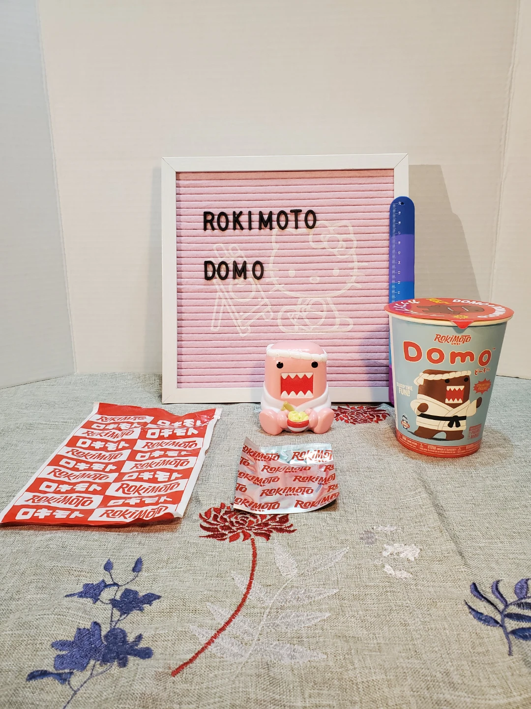 Rokimoto Domo Slurprise Edition Collectible Figure Cup - Pink