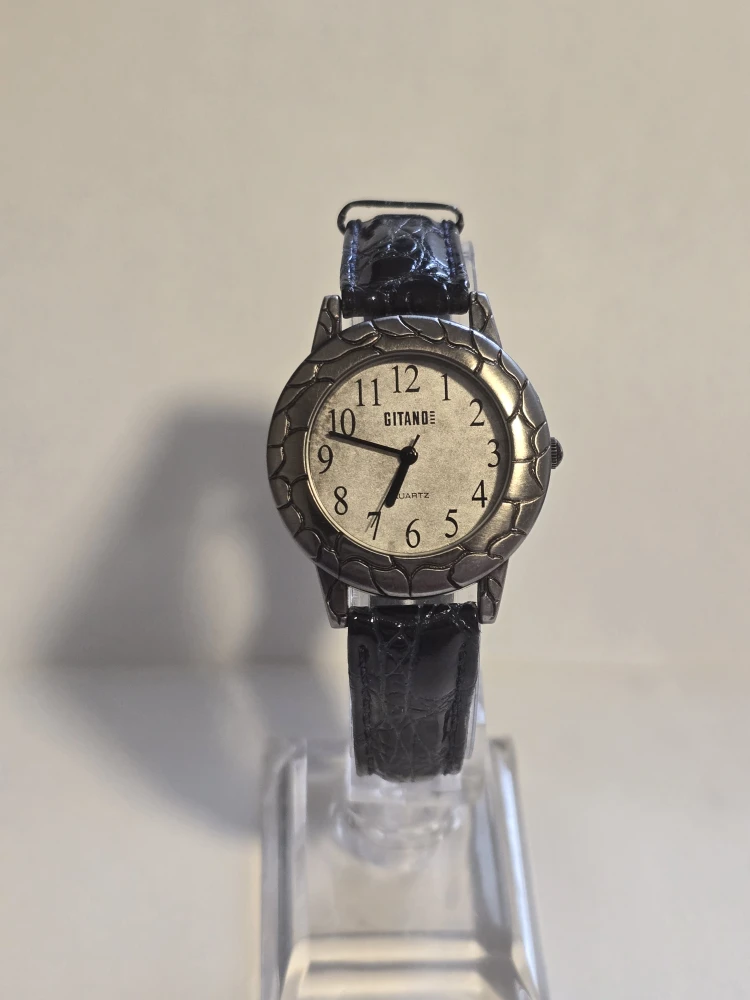 Beautiful Gitano Quartz Watch  30.8mm diameter