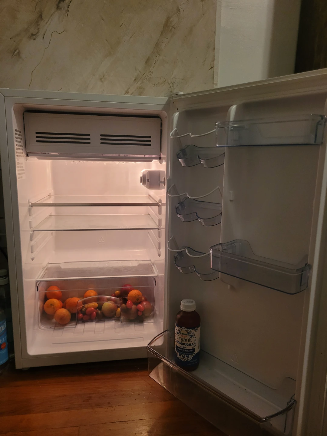 Avanti Mini Fridge - photo 3