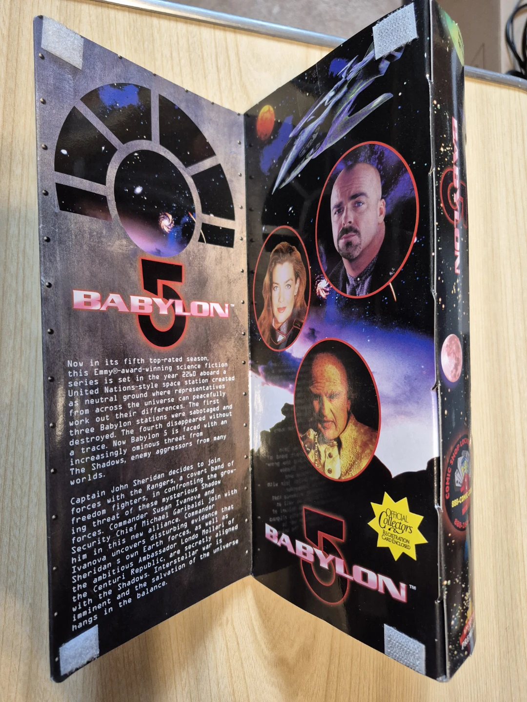 Babylon 5 Chief Michael Garibaldi Poseable Action Figure - photo 4