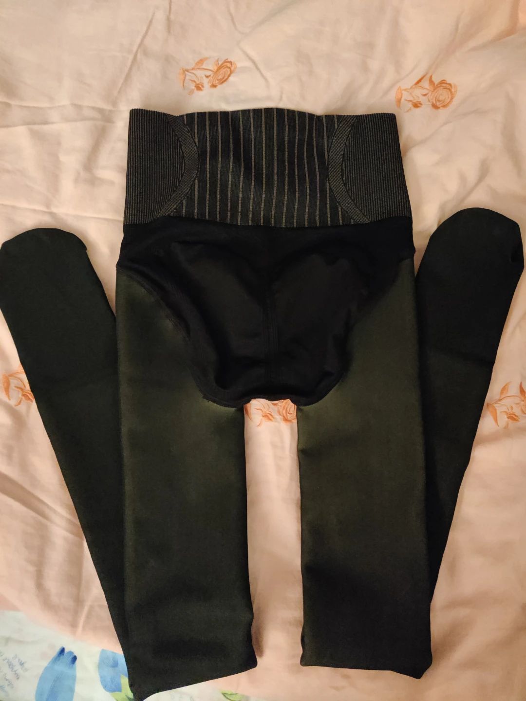 Sheer leg fleece tights - photo 2