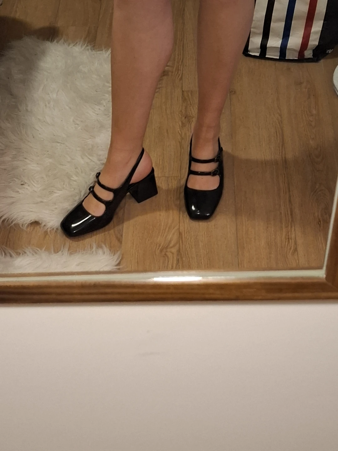 Black Patent Mary Jane Block Heels Size 37 - photo 5