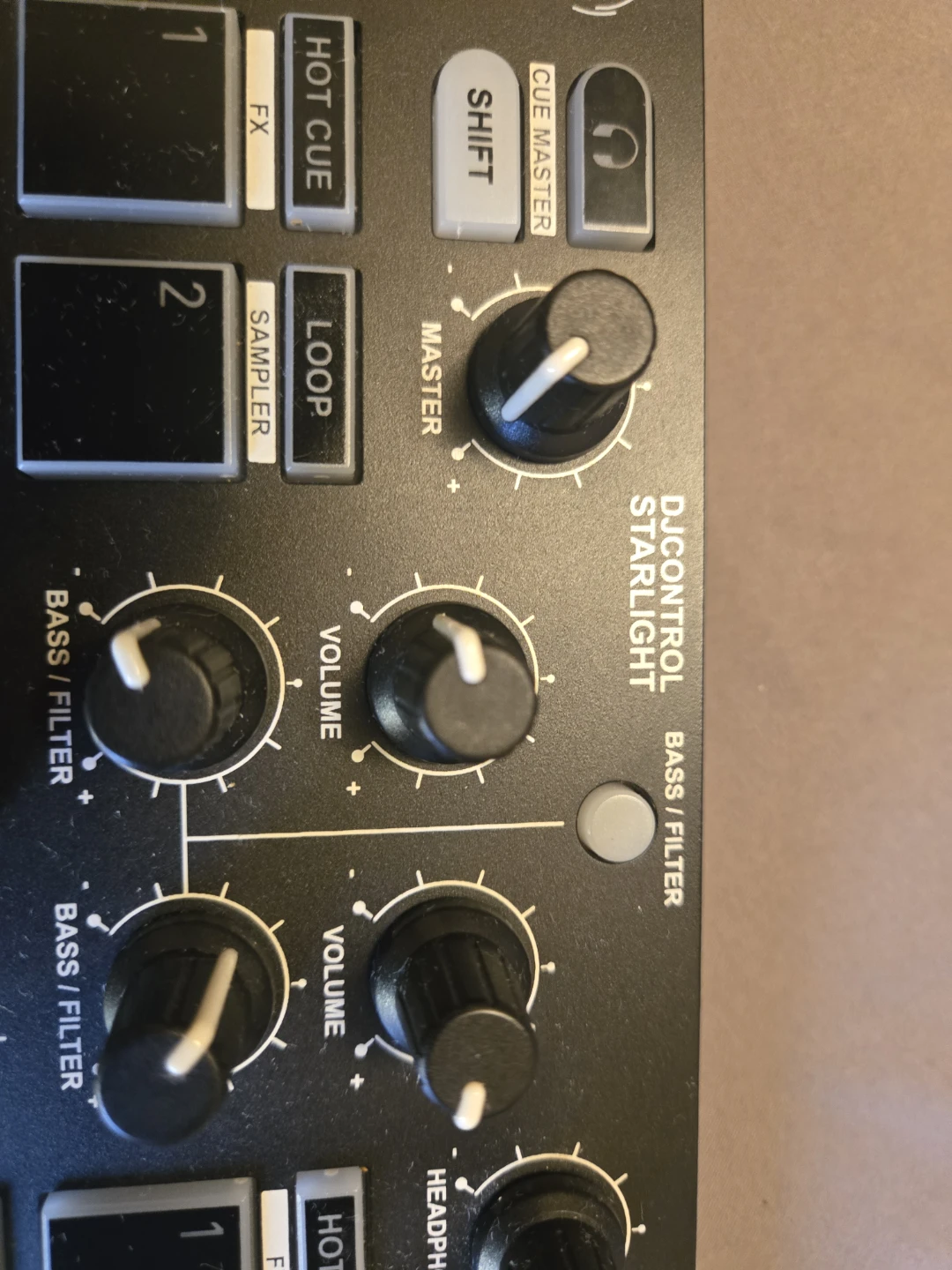 Hercules DJControl Starlight DJ Controller with Serato - photo 4